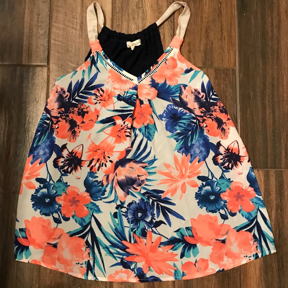 Juniors Rewind flowery tank top